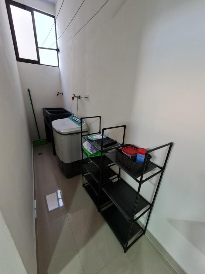 Apartamentos Ave Del Paraiso Alajuela Ngoại thất bức ảnh